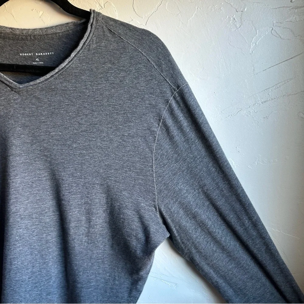 Robert Barakett Men’s Basic Farlow Long Sleeve VNeck Tee Sz XL‎ Dark Grey